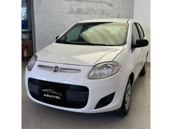 FIAT PALIO 1.0 MPI ATTRACTIVE 8V FLEX 4P MANUAL FIAT PALIO 1.0 MPI ATTRACTIVE 8V FLEX 4P MANUAL